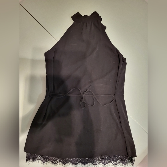 Black Halter-top with bow at neck - Size Small - Picture 2 of 2